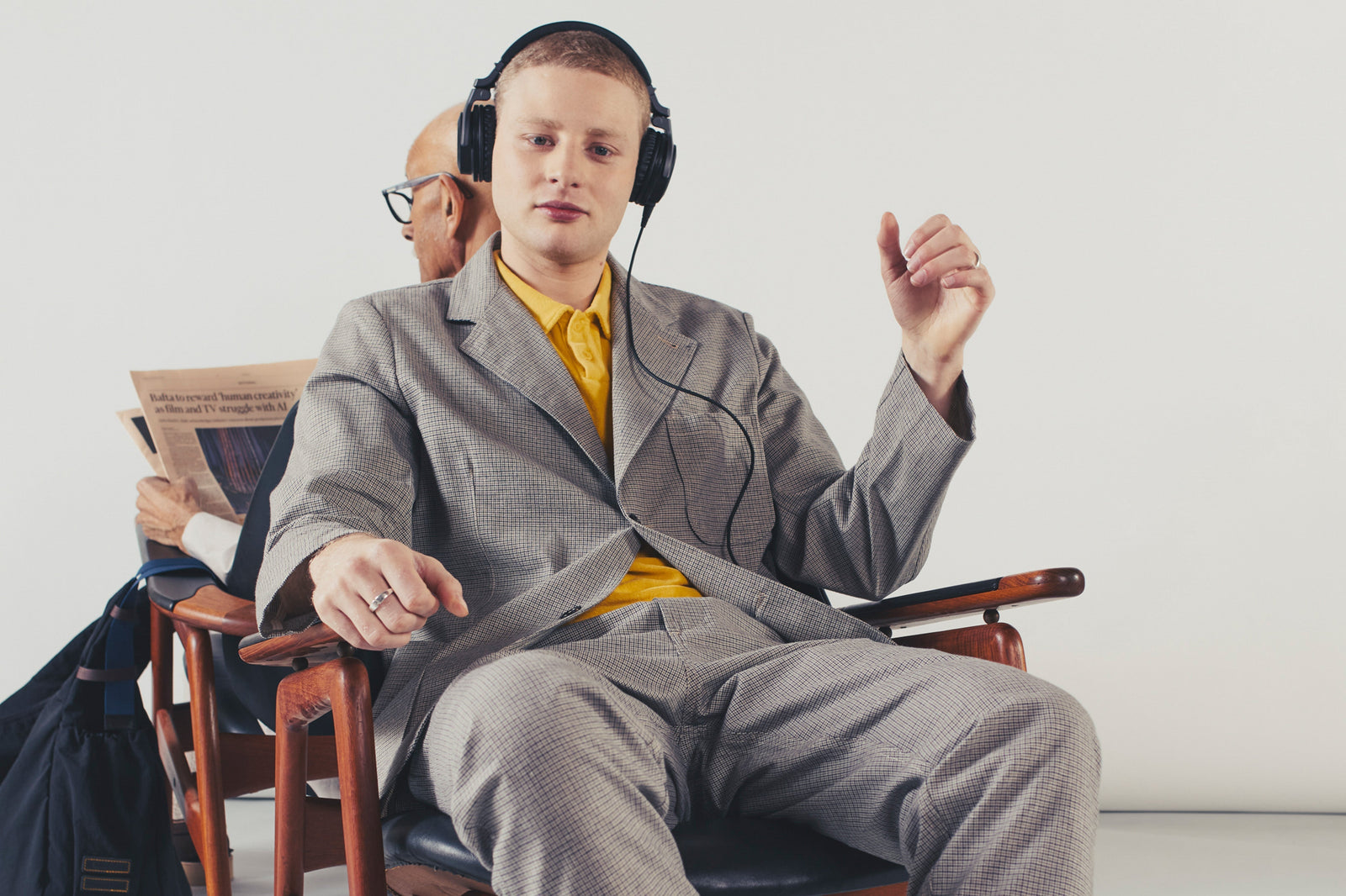 UW radio.